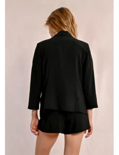 Blazer de manga 3/4 cuello y solapa