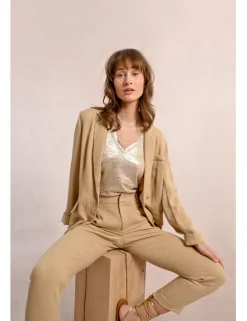 Blazer de manga larga con cuello y solapa