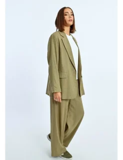 Blazer de manga larga con cuello y solapa