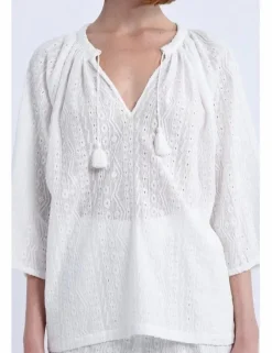 Blusa de manga 3/4 en tejido bordado