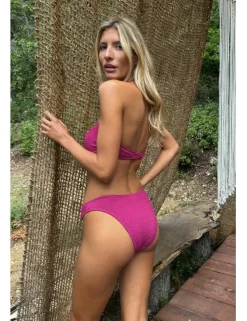 Braguita de bikini básica en tejido texturizado
