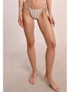 Braguita de bikini en tejido brillante con lazada