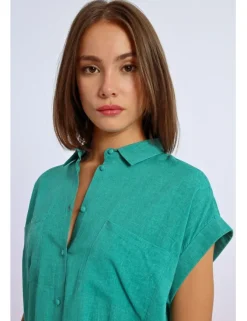 Camisa de manga corta bajo asimétrico