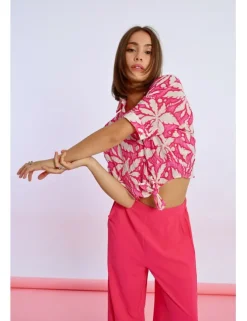 Camisa de manga corta con estampado y lazada
