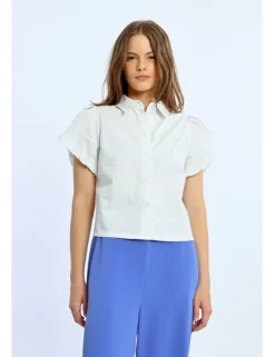 Camisa de manga corta detalle volantes