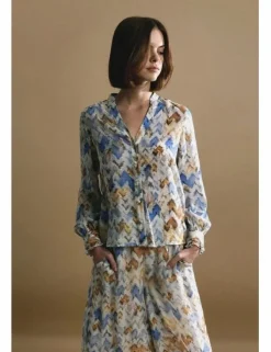 Camisa de manga larga de poeta y estampado