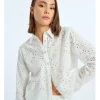 Camisa de manga larga detalle flores