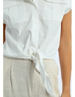 Camisa de manga mariposa con lazada