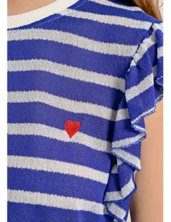 Camiseta de manga corta detalle corazón