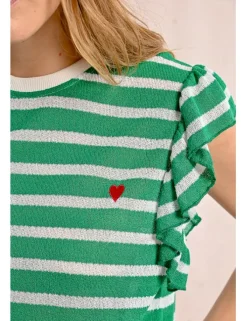 Camiseta de manga corta detalle corazón