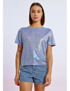 Camiseta en tejido brillante y espalda descubierta