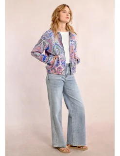 Chaqueta tipo bomber con estampado