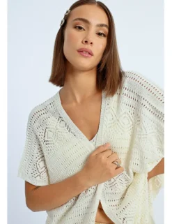 Cárdigan estilo kimono de crochet