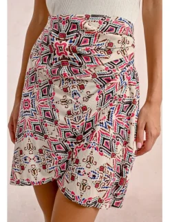 Falda corta con estampado