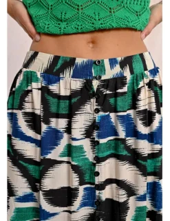 Falda larga con pliegues y estampado
