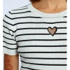 Jersey de manga corta detalle corazón y rayas
