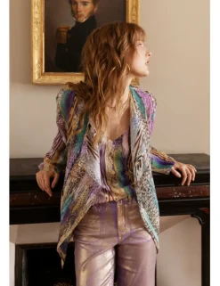 Kimono de manga larga con lazada y estampado