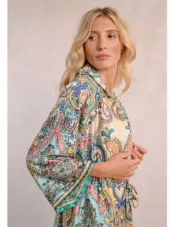 Kimono de manga larga con lazada y estampado