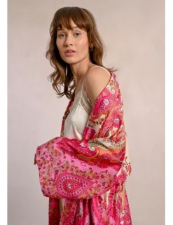 Kimono de manga larga con estampado