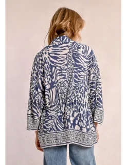 Kimono de manga larga con lazada y estampado