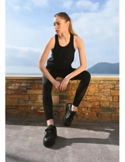 Legging en tejido suave, con transparencia
