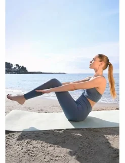 Legging en tejido suave, con transparencia