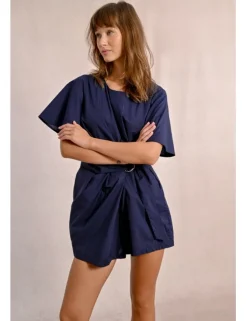 Mono corto con lazada