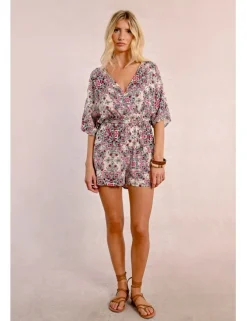 Mono corto con lazada y estampado