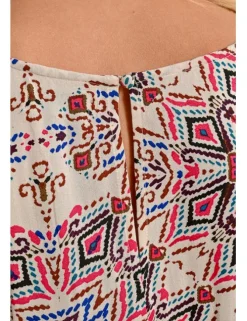 Mono corto con lazada y estampado