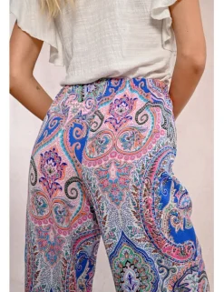Pantalón largo con estampado
