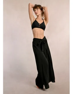 Pantalón largo con lazada