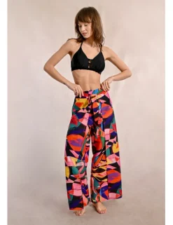Pantalón largo con lazada y estampado