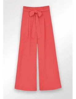 Pantalón largo con pliegues y lazada