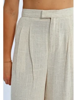 Pantalón largo detalle pliegues