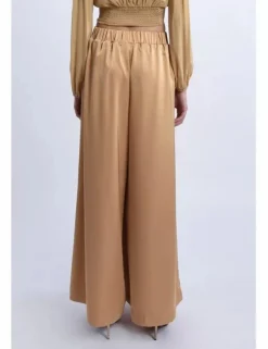 Pantalón largo en tejido satinado