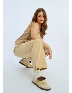 Pantalón largo estilo militar