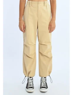 Pantalón largo estilo militar