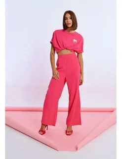 Pantalón largo perneras anchas