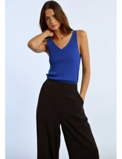 Pantalón largo perneras anchas