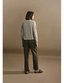 Pantalón tobillero con pliegues