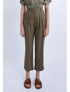 Pantalón tobillero con pliegues