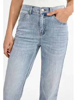 Pantalón vaquero estilo ¨mom¨
