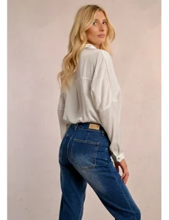 Pantalón vaquero estilo ¨mom¨