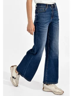 Pantalón vaquero perneras anchas