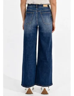 Pantalón vaquero perneras anchas