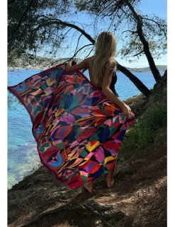 Pareo largo con estampado