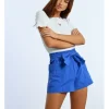 Short corto con lazada