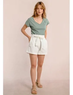 Short corto con lazada