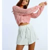 Short corto con lazada detalle pliegue
