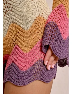 Short corto de punto multicolor
